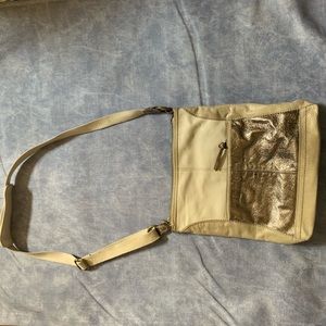 The Sak Purse